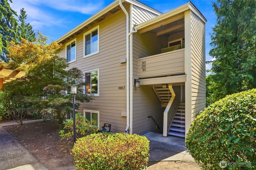 Property photo for 19857 25th Avenue NE #201, Shoreline