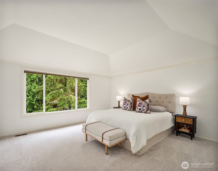 Property photo for 16701 Saybrook Drive NE, Woodinville photo 23