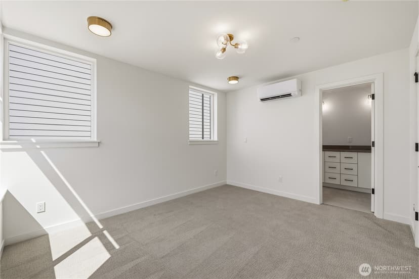 Property photo for 2230 D NW 60th Street, Seattle photo 12