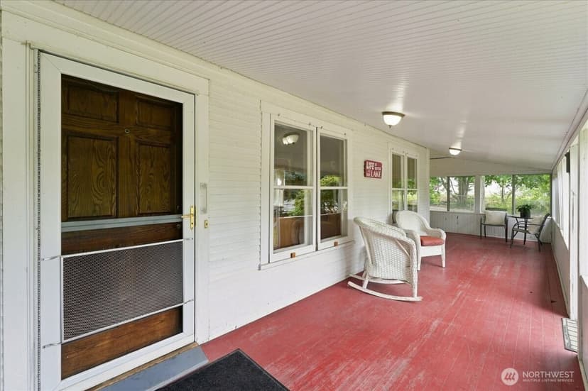 Property photo for 116 E Farnham Avenue, Chelan photo 7