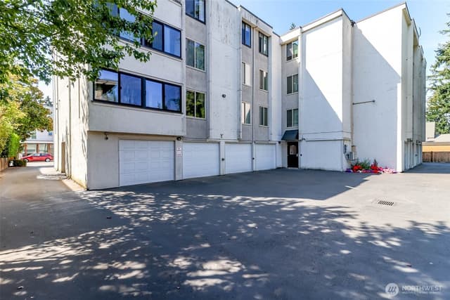 Property photo for 132 N 132nd Street #204, Seattle