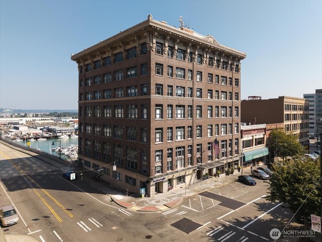 Property photo for 1101 A Street #806, Tacoma photo 2