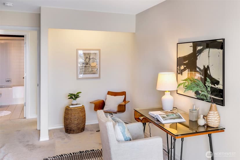 Property photo for 4527 45th Avenue SW #402S, Seattle photo 24