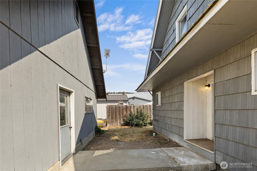 Property photo for 205 Yakima Ave, Cle Elum photo 22