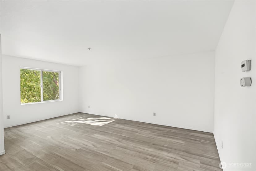 Property photo for 3939 10th Street SE #F-3, Puyallup photo 8