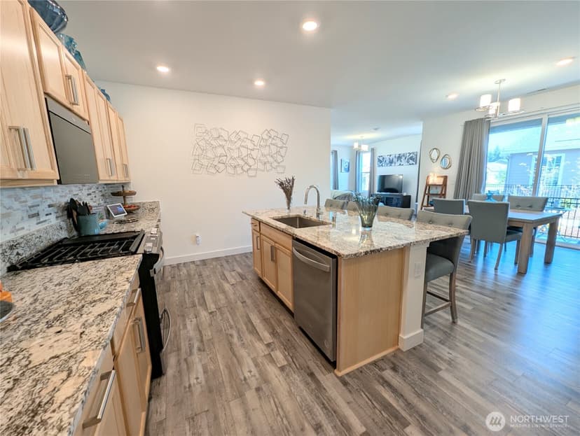 Property photo for 20724 150th Street E, Bonney Lake photo 12
