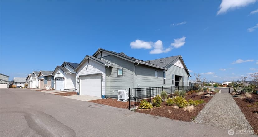 Property photo for 20724 150th Street E, Bonney Lake photo 35