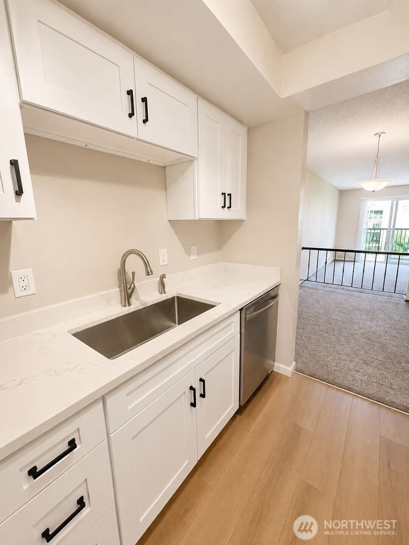 Property photo for 14620 NE 32nd Street #F17, Bellevue photo 3