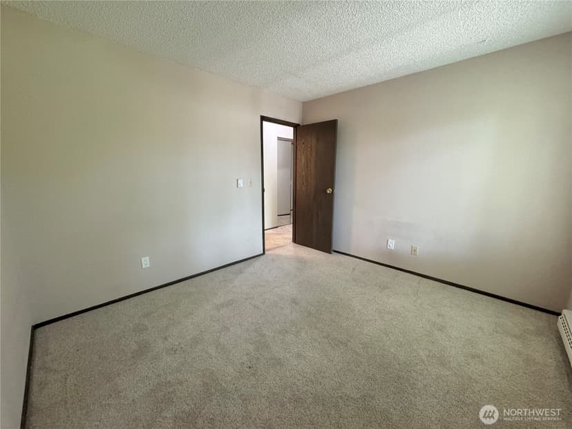 Property photo for 14620 NE 32nd Street #F17, Bellevue photo 13