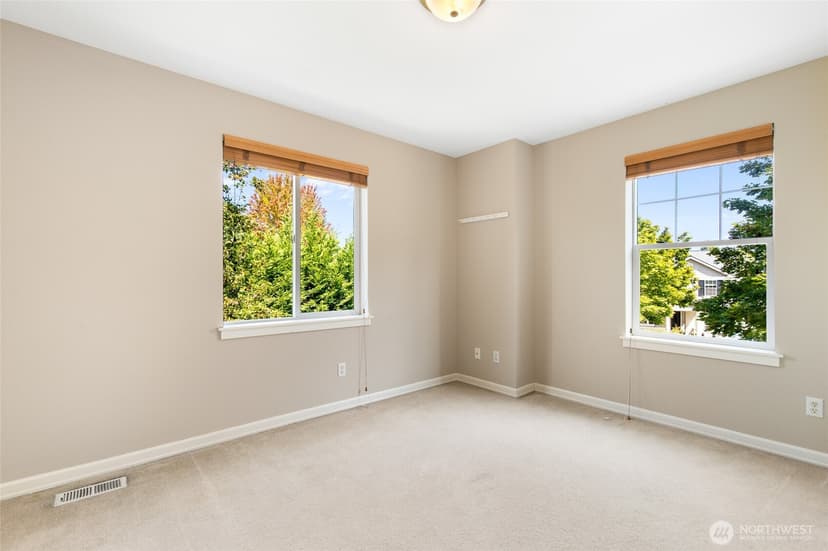 Property photo for 15381 129th Avenue NE, Woodinville photo 32