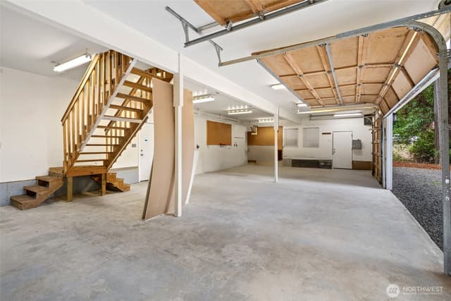 Property photo for 4808 E La Salle Street, Port Orchard photo 5