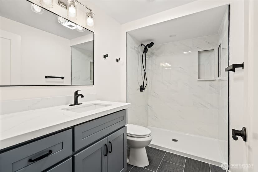 Property photo for 4808 E La Salle Street, Port Orchard photo 12