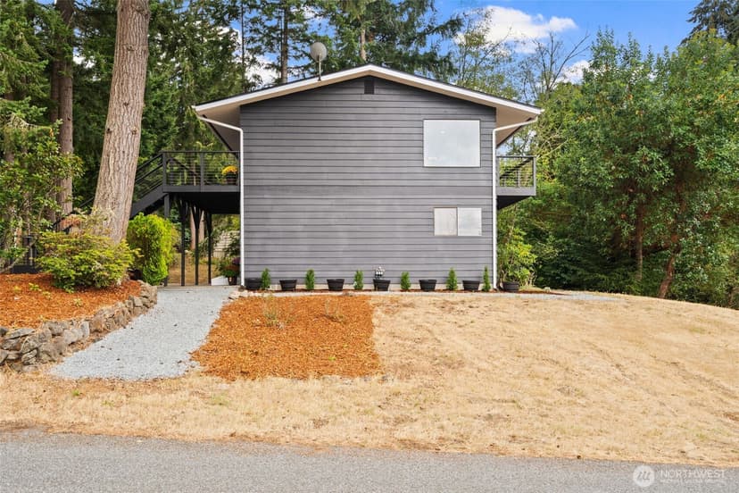 Property photo for 4808 E La Salle Street, Port Orchard photo 34
