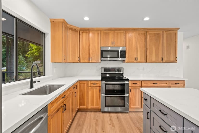 Property photo for 4808 E La Salle Street, Port Orchard photo 24