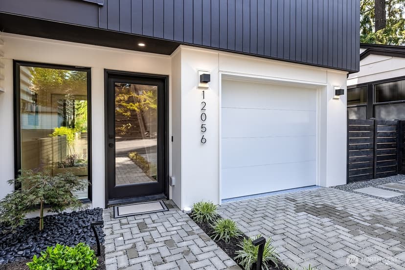 Property photo for 12056 20th Avenue NE, Seattle photo 3