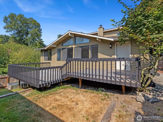 Property photo for 9408 1st Drive SE, Everett
