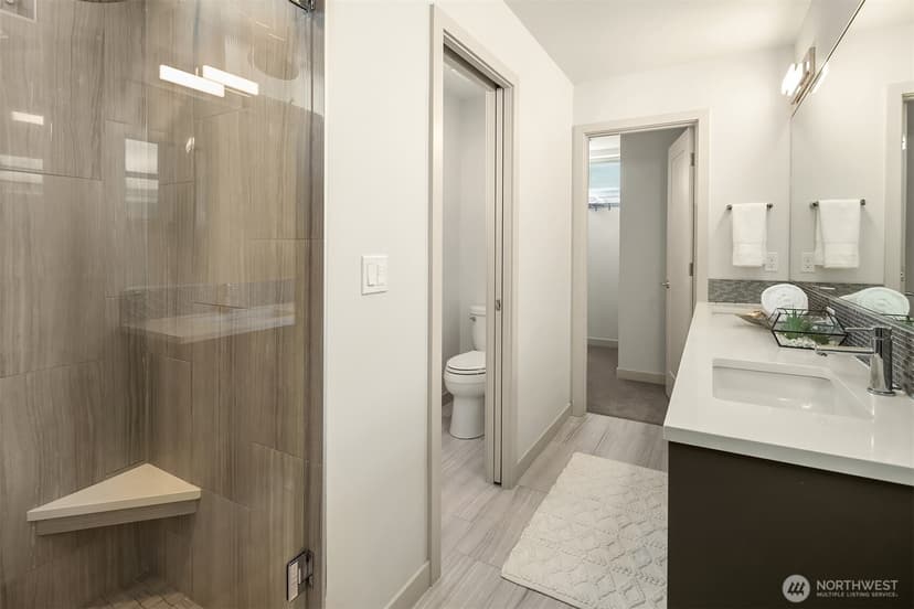 Property photo for 116 W Florentia Street #A, Seattle photo 17