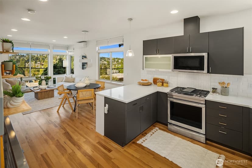 Property photo for 116 W Florentia Street #A, Seattle photo 5