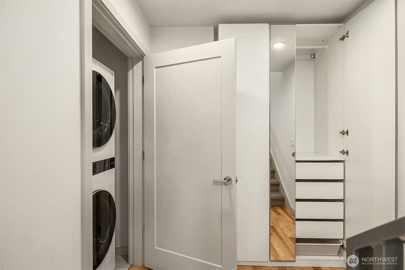 Property photo for 116 W Florentia Street #A, Seattle photo 20