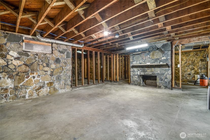 Property photo for 8021 State Avenue, Marysville photo 13