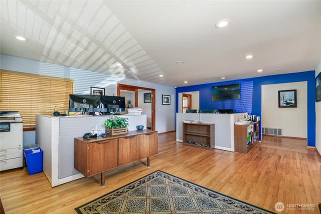 Property photo for 8021 State Avenue, Marysville photo 5