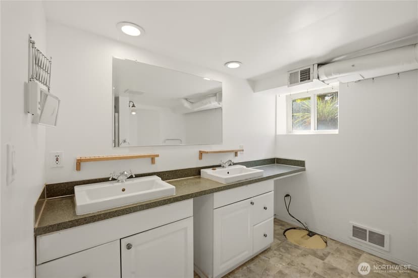Property photo for 2211 NW 64th Street, Seattle photo 26