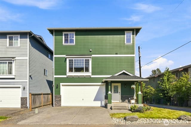 Property photo for 1011 94th Drive NE, Lake Stevens