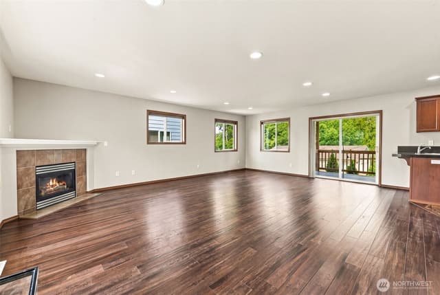 Property photo for 1011 94th Drive NE, Lake Stevens photo 4