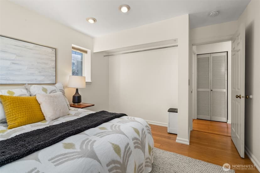 Property photo for 712 E Denny Way #501, Seattle photo 8