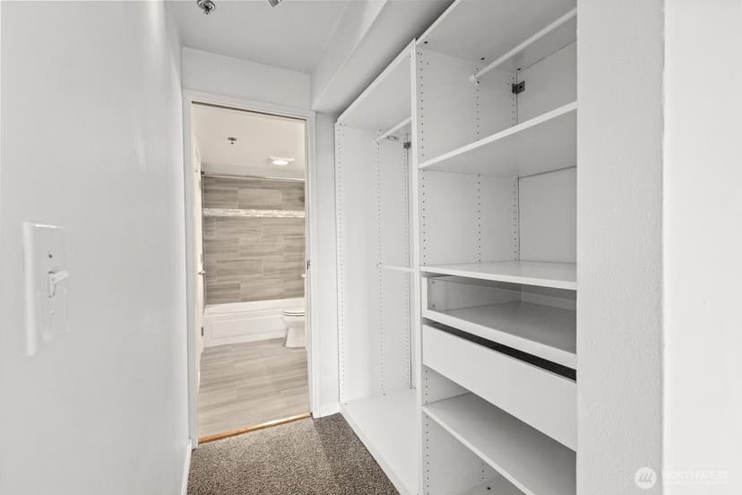 Property photo for 530 Melrose Avenue E #507, Seattle photo 19