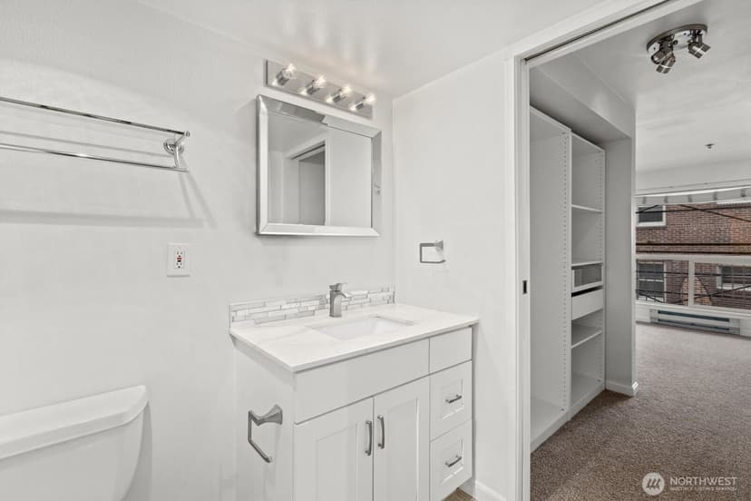 Property photo for 530 Melrose Avenue E #507, Seattle photo 22