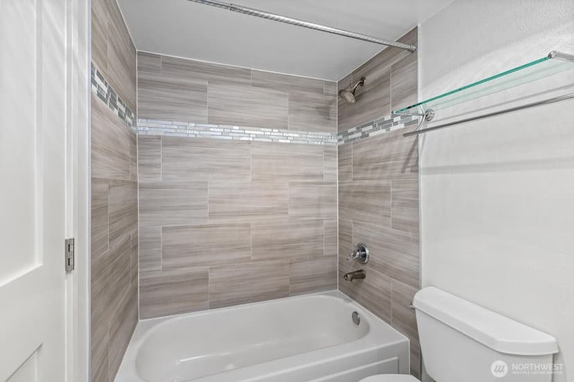 Property photo for 530 Melrose Avenue E #507, Seattle photo 21