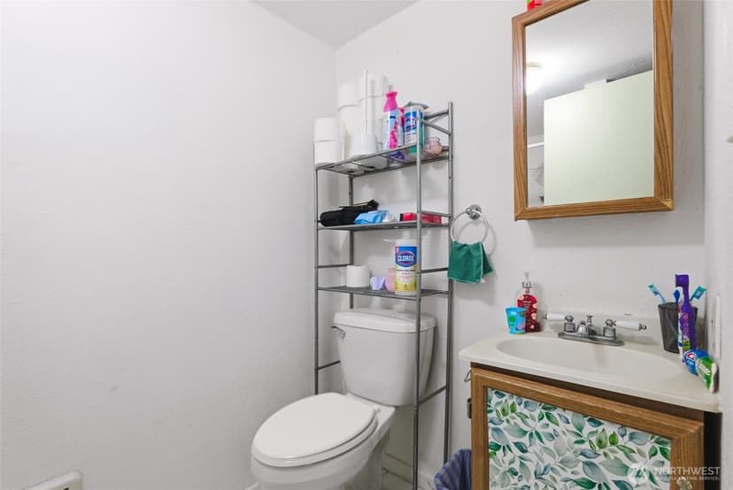 Property photo for 6323 100th Street SW, Lakewood photo 24