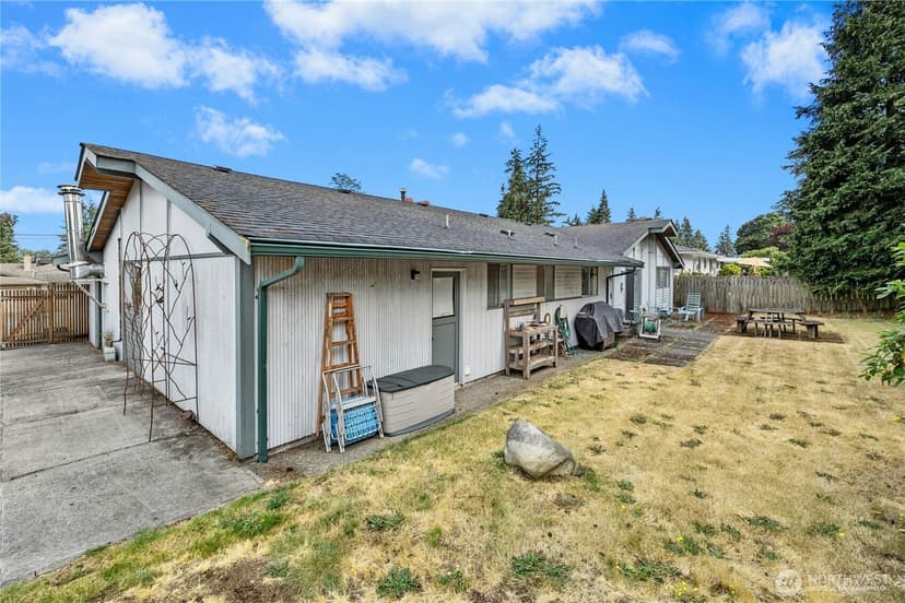 Property photo for 8826 Cascadia Avenue, Everett photo 34