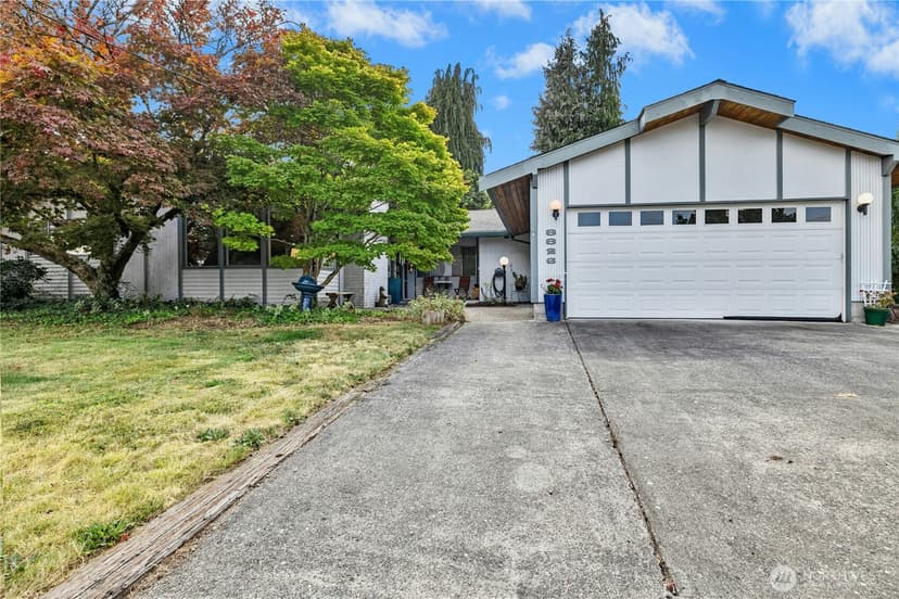 Property photo for 8826 Cascadia Avenue, Everett photo 37