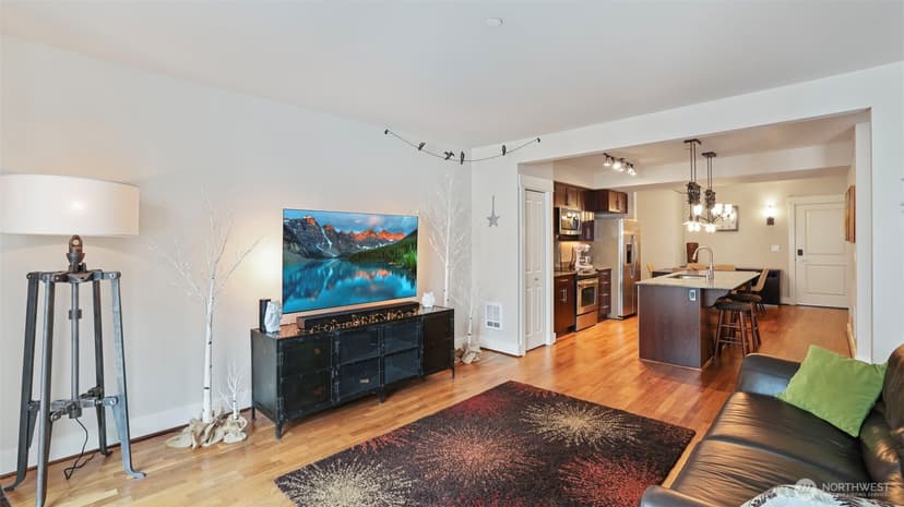 Property photo for 699 John Street #513, Seattle photo 10