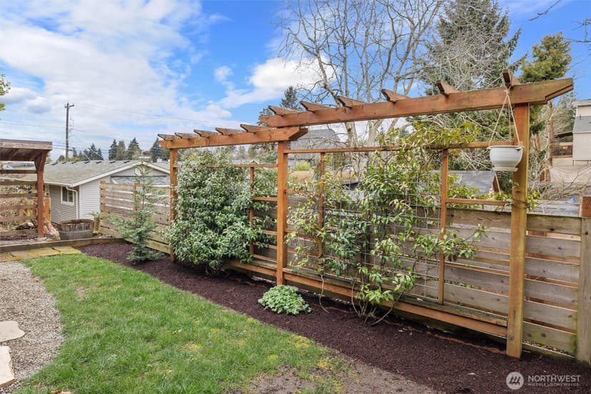 Property photo for 3912 S Findlay Street, Seattle photo 29