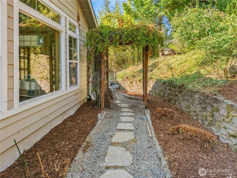 Property photo for 14205 77th Avenue E, Puyallup photo 30