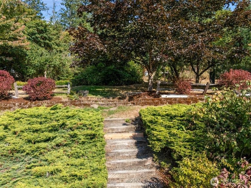 Property photo for 14205 77th Avenue E, Puyallup photo 15