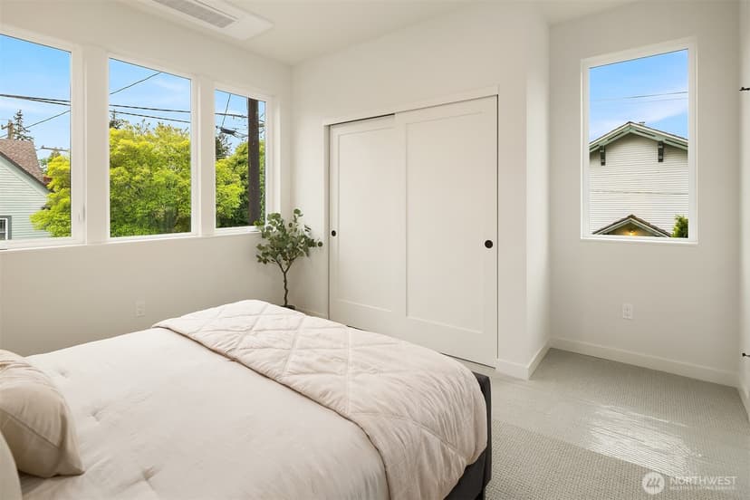 Property photo for 7062 Cleopatra Place NW, Seattle photo 13