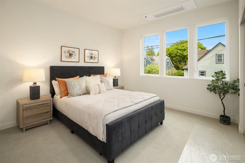 Property photo for 7062 Cleopatra Place NW, Seattle photo 12