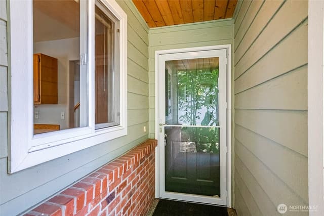 Property photo for 625 101st Place SE #A, Everett photo 3