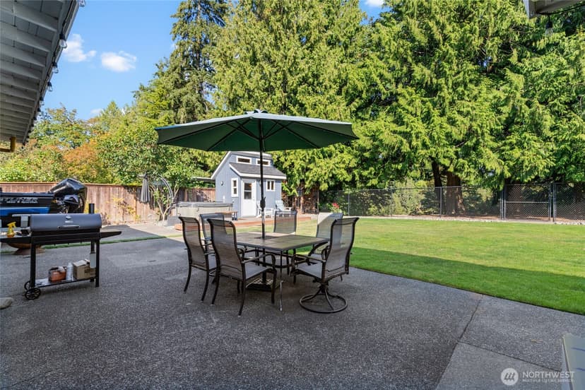 Property photo for 419 E View Ridge Drive, Everett photo 30