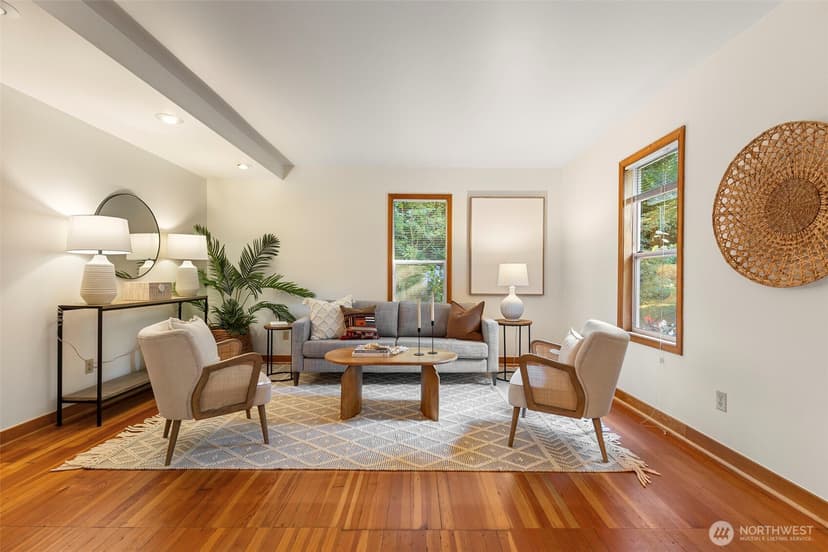 Property photo for 5470 Taylor Avenue NE, Bainbridge Island photo 6
