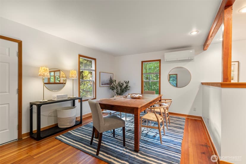 Property photo for 5470 Taylor Avenue NE, Bainbridge Island photo 11