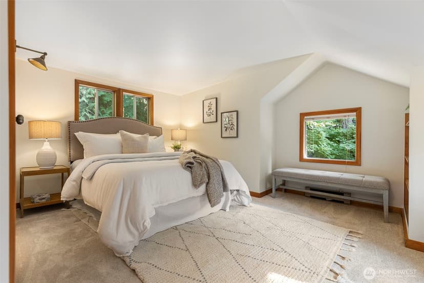 Property photo for 5470 Taylor Avenue NE, Bainbridge Island photo 21