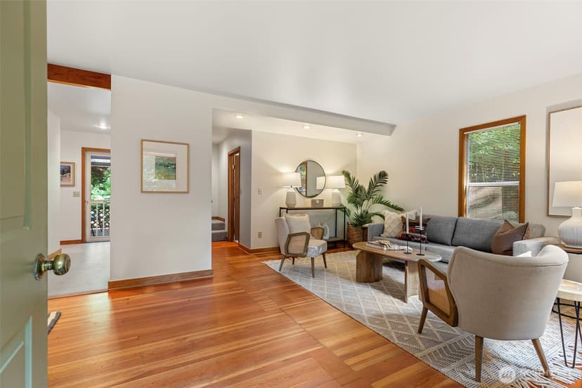 Property photo for 5470 Taylor Avenue NE, Bainbridge Island photo 5