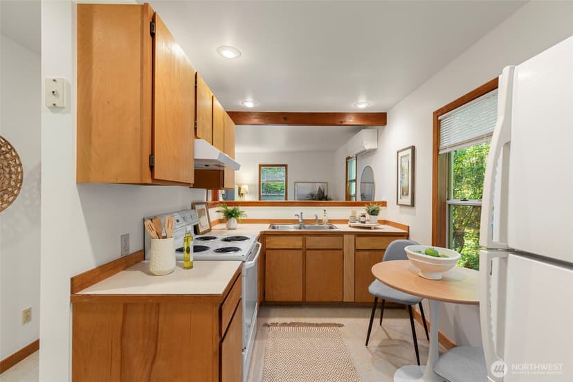 Property photo for 5470 Taylor Avenue NE, Bainbridge Island photo 14