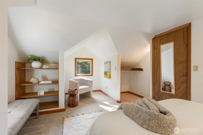 Property photo for 5470 Taylor Avenue NE, Bainbridge Island photo 22