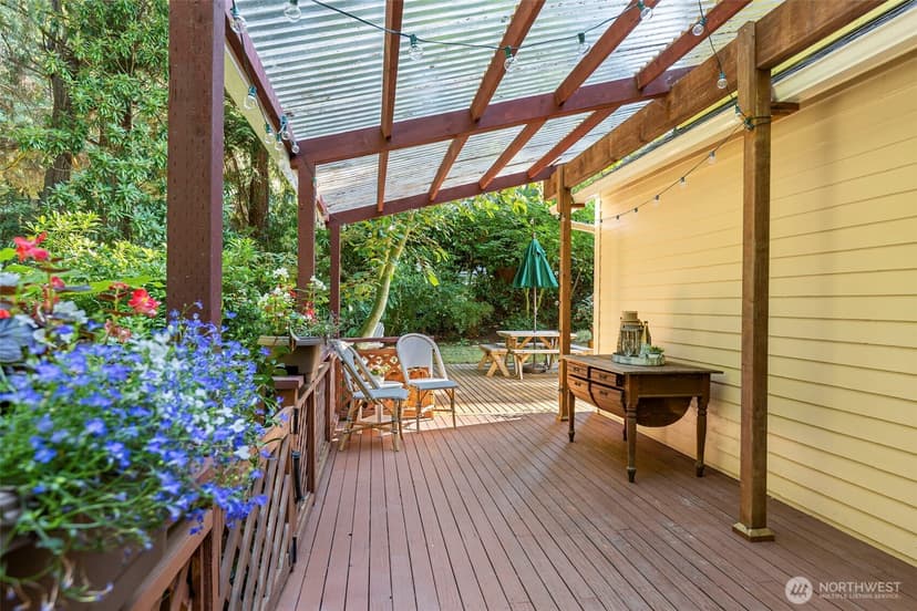 Property photo for 5470 Taylor Avenue NE, Bainbridge Island photo 28
